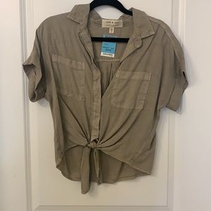 Button Down Cropped Shirt - Cloth & Stone - XS - Khaki